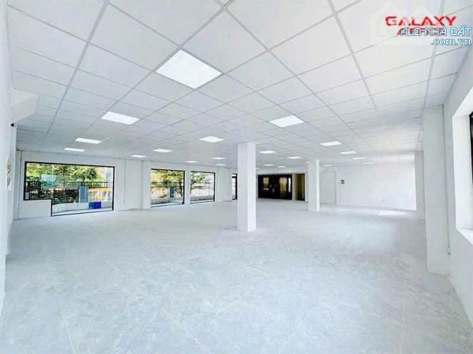 Siêu khan hiếm! Chính chủ gửi bán tòa nhà mặt tiền mới xây gần 2000m2 - 3