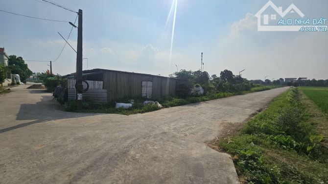 CC NHỜ BÁN 93M2 BẮC THƯỢNG QUANG TIẾN,CÁCH ĐƯỜNG TL131 CHỈ 300M - CÁCH KCN NỘI BÀI 50M - 3