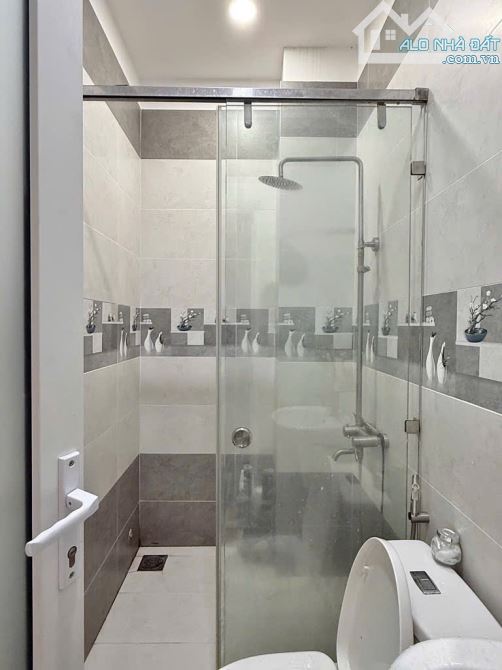 Bán nhà Goà Vấp-Hẻm ô tô 5M-Gần EMART-Nguyễn Duy Cung-P12-56m2-4x14-5tầng-4PN,5WC - 3