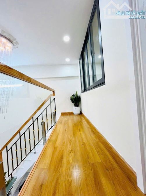 ĐÓN NÀNG BẠCH TUYẾT Ở NGUYỄN VĂN LƯỢNG - 3 TẦNG - 36m2 - 3