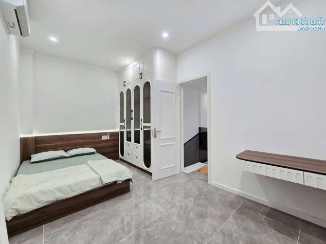 Bán gấp nhà 4,1m mặt tiền, 32m2, 9,6 tỷ tại Ngô Quyền, La Khê, Hà Đông - 3