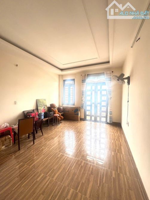 Hiếm, nhà đẹp 4 lầu Lâm Thị Hố, Q12. Hẻm xe hơi. Sổ vuông đẹp, hoàn công đủ. - 3