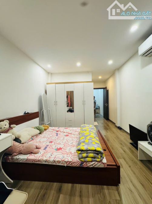 BÁN NHÀ ĐẸP Ở NGAY – FULL NỘI THẤT – NGÕ THOÁNG – Ô TÔ GẦN NHÀ – 35M2 – 5 TẦNG – 6.6 TỶ - 3