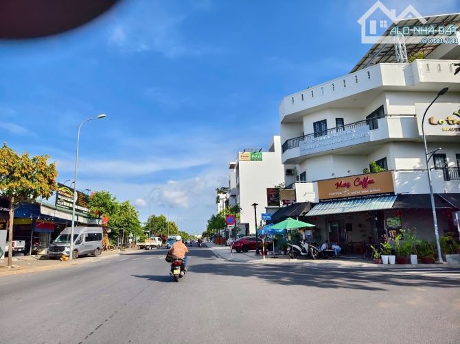 Bán các lô thường và lô góc của Hà Quang 1. Diện tích từ 75 đến 374 m2.   7.7 - 1