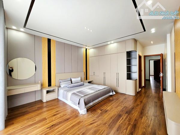 Bán nhà xây mới phân lô Tuyến 2 Lê Hồng Phong gần sân bay Cát Bi. DT 81m² x 4,5T Thang Máy - 4
