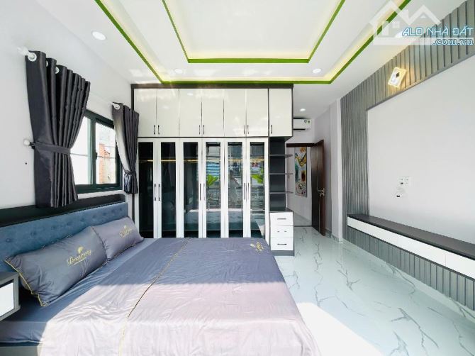 HẺM XE TẢI THÔNG - BẠCH ĐẰNG BÌNH THẠNH - DT (4.5M x 13M) NỞ HẬU - 3 TẦNG BTCT - HƠN 7 TÝ - 4