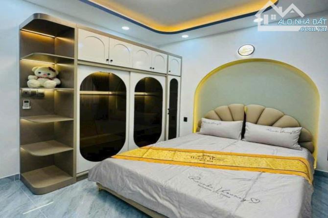 Bán nhà hẻm xe hơi, Phạm Văn Chiêu, Gò Vấp, 48 m² (4m x 12m) - Giá 8.45 tỷ TL - 4