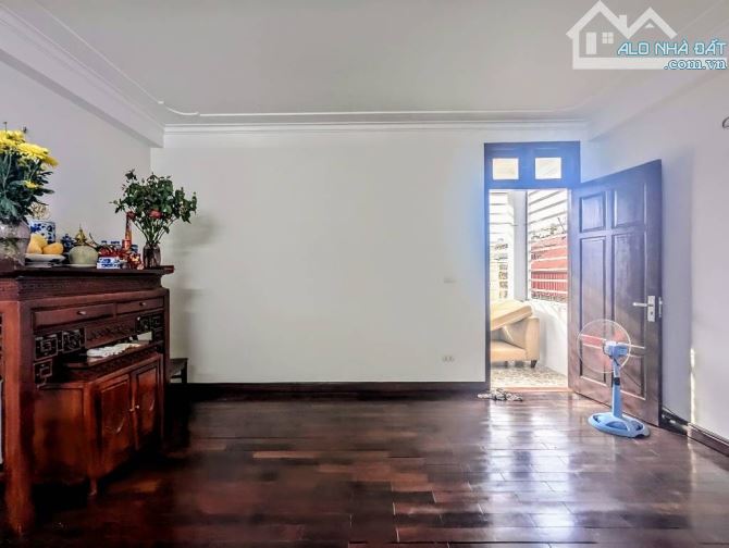 Giáo sư Bộ KHCN bán nhà LÊ VĂN LƯƠNG, 65m2, 6 tầng, Gara oto, 2 thoáng, gần phố, hơn 20 tỷ - 4