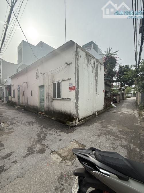 Bán đất cạnh trường cấp 3 Thạch Bàn, 2 mặt tiền ô tô, 60m2, mặt tiền 5m, giá nhỉnh 11 tỷ. - 4