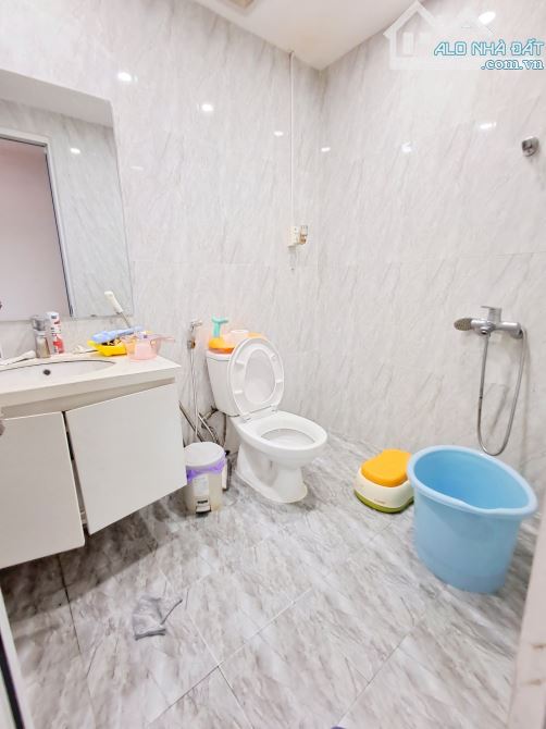 TÒA CHUNG CƯ BAN CƠ YẾU CHÍNH PHỦ, QUAN NHÂN, THANH XUÂN, DT 108M, GIÁ BÁN 7,6 TỶ - 4