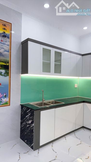 Nhà Đẹp Thị Trấn  Hóc Môn – 2 Tầng – Xe Tải Tới Tận Nhà – Giá Mềm SHR - 4