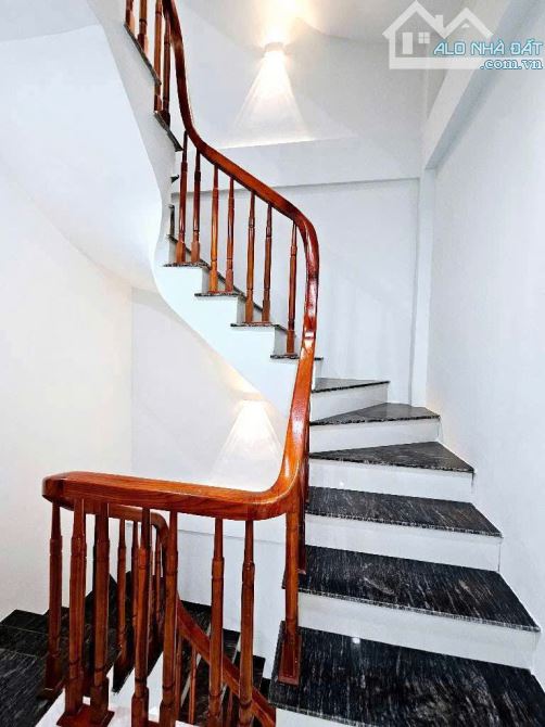 VŨ TÔNG PHAN,THANH XUÂN, Gần Ô Tô, Mặt Tiền Rộng, Sổ Vuông 45m 8.5 tỷ - 4