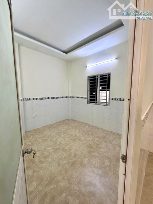 Nhà 2 Tầng Gần Cầu Chữ Y - Âu Dương Lân, Q8 - Sổ Riêng, Giá Chỉ 4 Tỷ 9 TL - 4