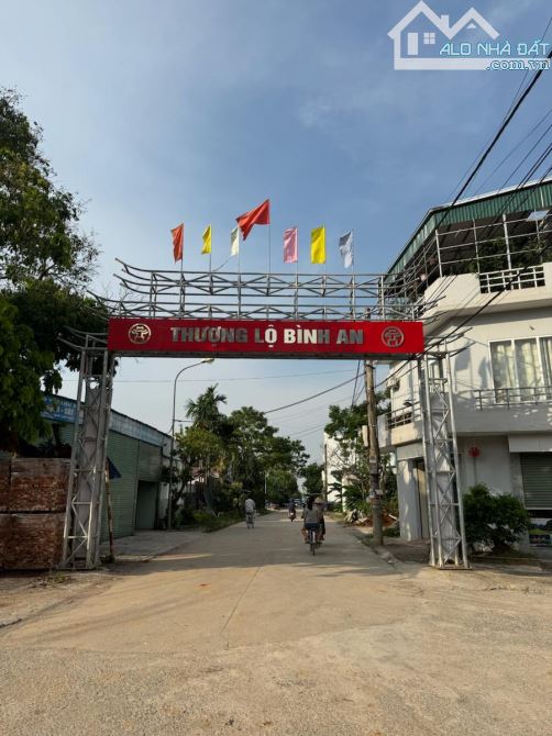 CC BÁN ĐẤT ĐẤU GIÁ AN THẮNG - BIÊN GIANG HÀ NỘI DT 52m2, MT 4.6m. VỈA HÈ, Ô Tô.GIÁ 6.3 tỷ - 4