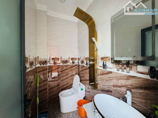 Bán nhà 3 tầng hiện đại gần đường cao tốc NB, 104m2 nhỉnh 6tỷ. - 4