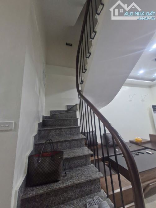 Bán nhà Vũ Tông Phan, Ngõ thông, 42m x 4 tầng, 6.3 tỷ - 4