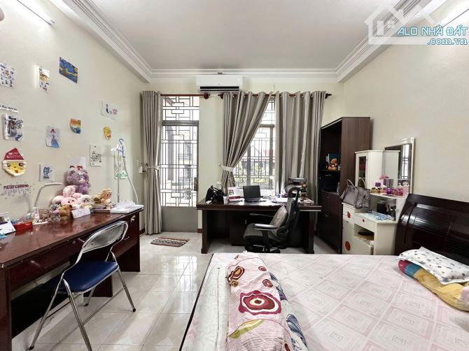 🔥🔥CHDV 32 PHÒNG – SÁT MẶT TIỀN QUANG HÀM – PHƯỜNG 5 - GÒ VẤP - 160M2 - 4