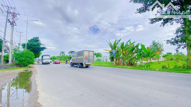 Cho thuê Kho 450 m2 mặt tiền Nguyễn Văn Linh 18 triệu - 4