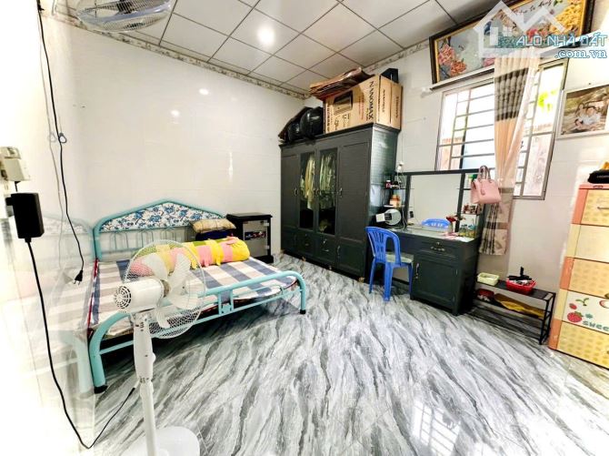 Nhà Cấp 4 Shr/ Đường Đinh Đức Thiện vào 750m/ Phước Lý Cần Giuộc - 4