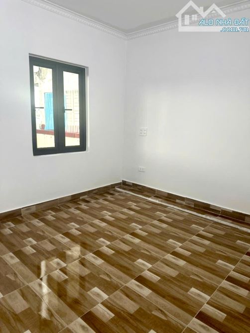 Bán nhà 5 tầng phân lô Trần Nguyên Hãn, Lê Chân 50m giá chỉ 5,x tỷ - 5