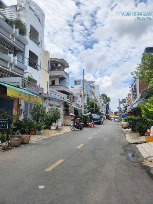 Bán nhà Phan Xích Long ngay 3/2 đường 10m, 5 tầng mới 50m2 sổ nở hậu giá 9,6 tỷ. - 5