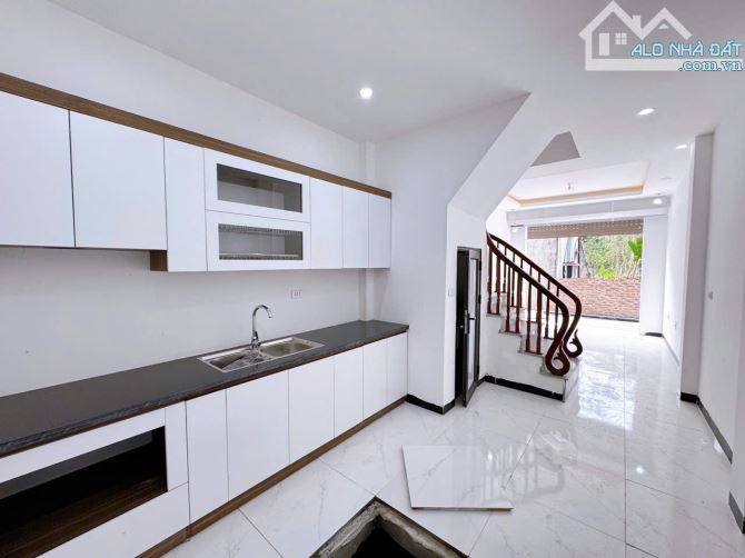 Nhà 3 tầng, oto,gần vành đai 4 tiện ích xung quanh ngập tràn DT 48m2, 3 tầng. Giá 4,25 tỷ. - 5