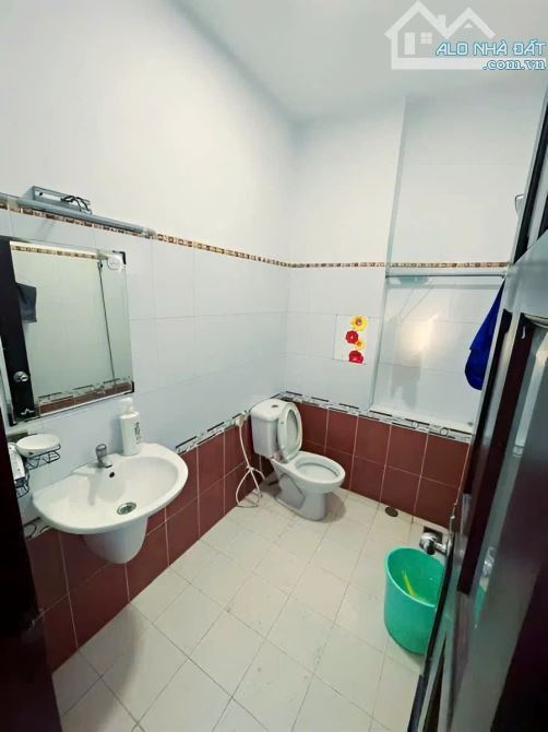 SIÊU PHẨM ĐƯỜNG 77 - TÂN QUY - QUẬN 7-  48m2 - CHỈ HƠN 6 TỎI - SHR - 5