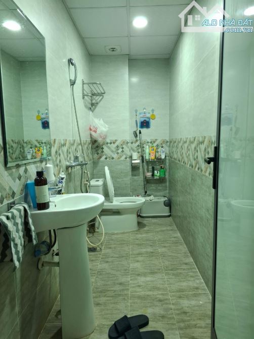 PHÂN LÔ TRẦN QUỐC HOÀN - CẦU GIẤY - Ô TÔ TRÁNH - KINH DOANH - 2 THOÁNG - Ở SƯỚNG - DT58m2 - 5