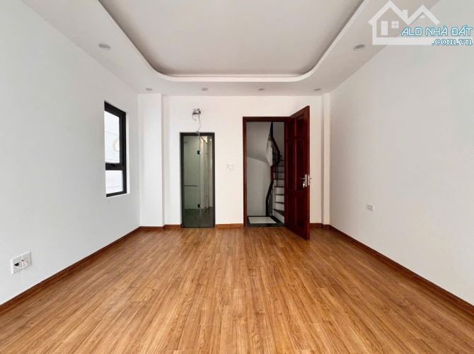 BÁN NHÀ PHÂN LÔ PHẠM TUẤN TÀI CẦU GIẤY DT 50M 5 TẦNG 18.8 TỶ Ô TÔ TRÁNH Ở & KINH DOANH VÍP - 5
