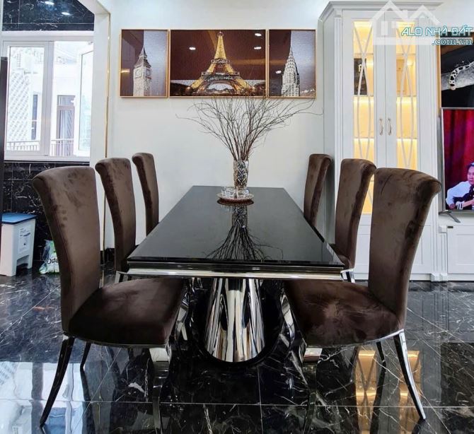 DÒNG TIỀN 170 TRIỆU/ THÁNG- CĂN GÓC 4 TẦNG ĐƯỜNG CHÂU THỊ VĨNH TẾ, PHỐ TÂY 140M2 NGANG 15M - 5