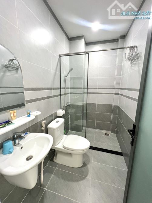 HXH 1 sẹc, Tây Thạnh, Tân Phú, 71m2, 3 Tầng, 4m x 18m, chỉ 7,5 tỷ - 5