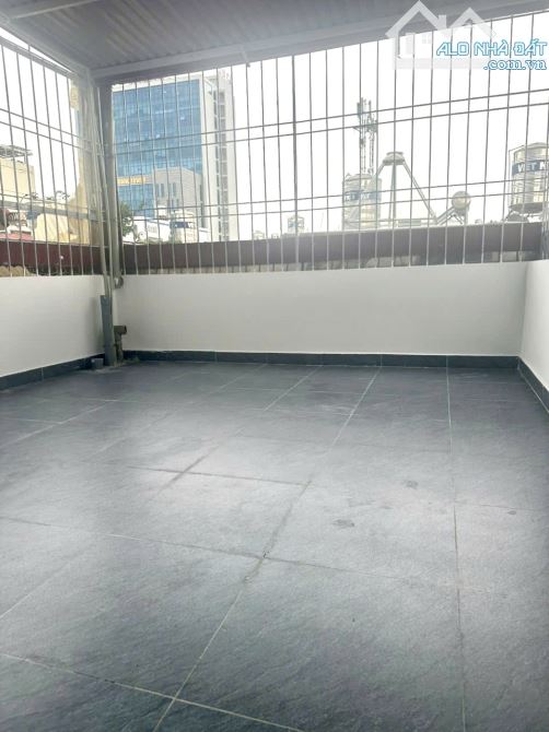 Bán nhà 5 tầng phân lô Trần Nguyên Hãn, Lê Chân 50m giá chỉ 5,x tỷ - 6