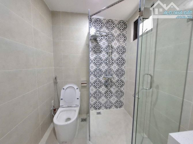 🏠 BÁN NHÀ ĐẸP PHỐ CÁT LINH - 7 TẦNG 40M2 THANG MÁY - SỔ PHÂN LÔ - GẦN PHỐ - GIÁ TỐT - TRU - 6
