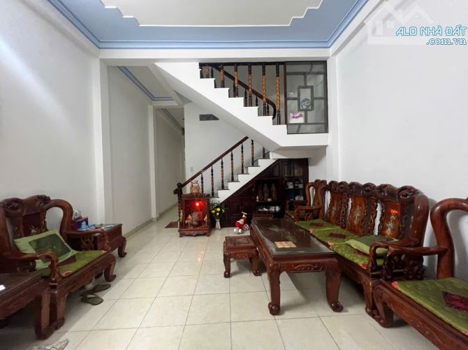 BÁN NHÀ 02 TẦNG MẶT TIỀN ĐƯỜNG LÃNG ÔNG GẦN BIỂN  , TP NHA TRANG GIÁ 9,7 TỶ - 6