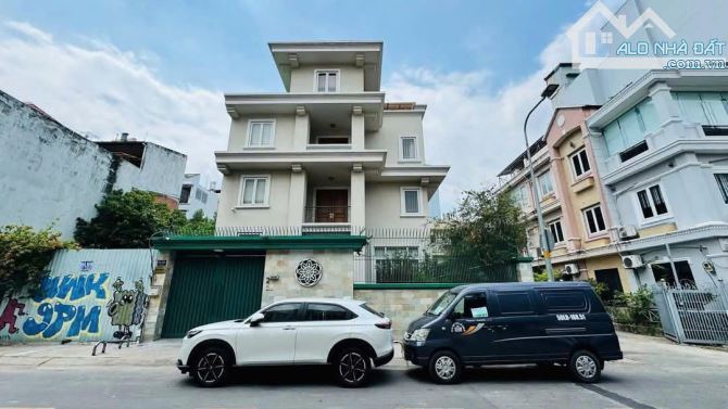 BÁN BIỆT THỰ 3 MẶT TIỀN – ĐẲNG CẤP GIỚI THƯỢNG LƯU – 02 NGUYỄN THÀNH Ý, P. ĐA KAO, QUẬN 1 - 6