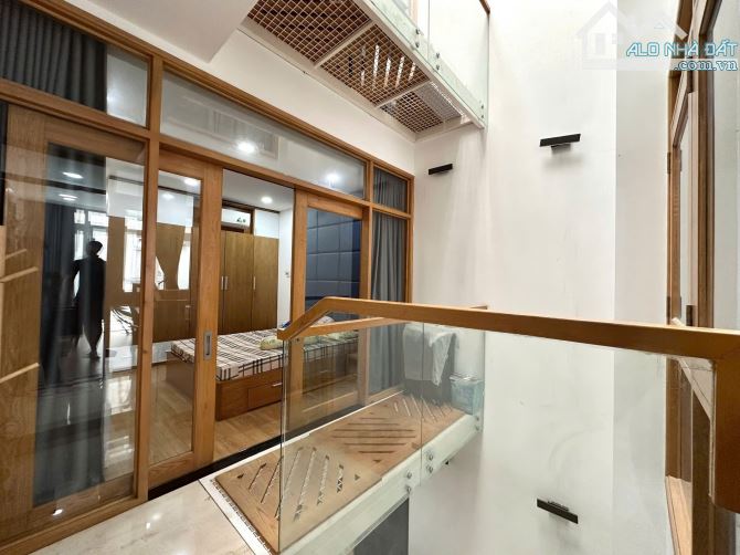 Hẻm Xe Hơi 42 Nguyễn Minh Hoàng - K300. DT: 5x17m, 4 Tầng View Công Viên Giá Bán 22 Tỷ - 6