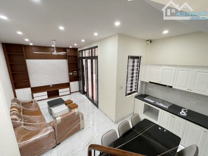 🔥 NHÀ ĐẸP HẠ TRẠI, CỰ KHỐI LONG BIÊN- 31M2/4 TẦNG - 4.5 TỶ, 10m oto tránh,RẺ,ĐẸP,THOÁNG🔥 - 7
