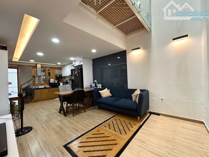 Hẻm Xe Hơi 42 Nguyễn Minh Hoàng - K300. DT: 5x17m, 4 Tầng View Công Viên Giá Bán 22 Tỷ - 7