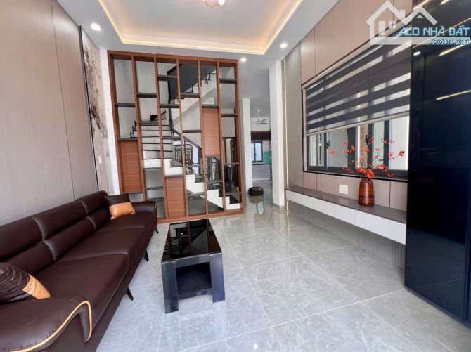 BÁN NHÀ 1 TRỆT 2 LẦU: Diện tích: 6,5 x 18m, nở hậu – tổng 122m²  PHÚ LỢI - 7