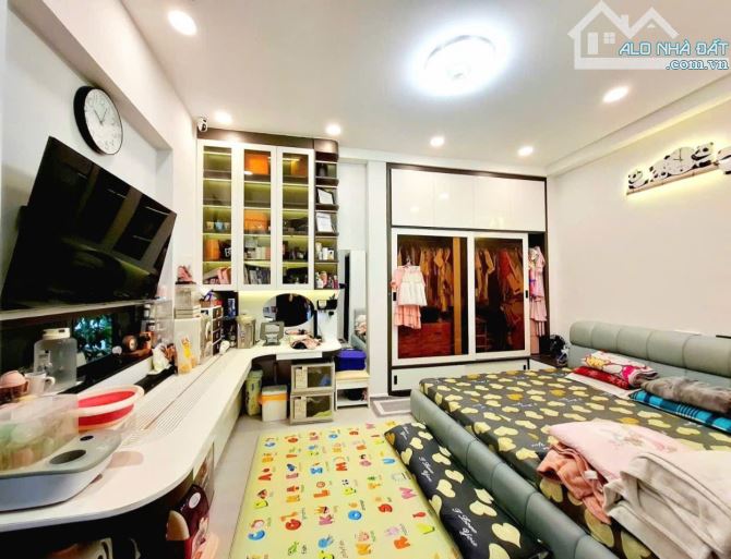 BÁN NHÀ KHU VIP LÊ VĂN SỸ – P.14 – Q.3 – 5 TẦNG – ÔTÔ TỚI CỬA – CHỈ 8.9 TỶ TL - 7