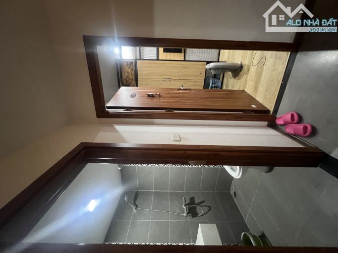 BÁN NHÀ 2 TẦNG - 60M2- PHỐ QUANG TRUNG - HOÀN KIẾM - HƠN 10 TỶ - 8