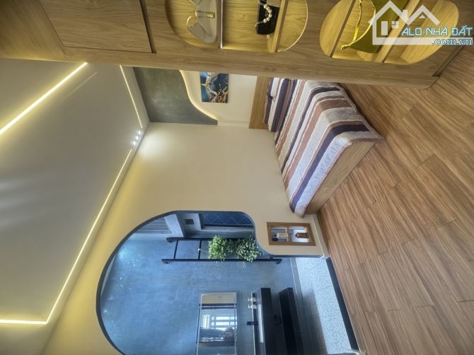 NHÀ HẺM XE HƠI GIÁ TỐT NHẤT TRÊN TRỤC ĐƯỜNG LÊ VĂN THỌ - 44M² - CHỈ 5.XX TỶ TL - 8