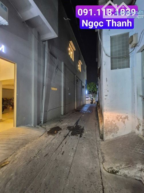 $ Bán Nhà Đẹp- Ở Ngay- Hẻm Luỹ Bán Bích, P Phú Thạnh. 3 Tầng. Chỉ 8,5 Tỷ $ - 9
