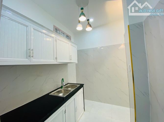Nhà 1 Lầu Khu Tân Kim 4 x 12m, 3 Phòng Ngủ . Đường xe ôtô tới Nhà. Sổ Hồng Sẵn - 9