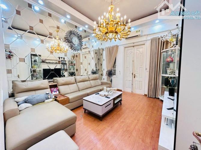 BÁN NHÀ MẶT PHỐ TÔ HIỆU CẦU GIẤY 50 TỈ 120M2 MT 6M 8T  VỈA HÈ  KINH DOANH THANG MÁY  DOANH