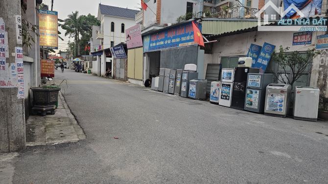 SÁT KCN NỘI BÀI,VÀI BƯỚC CHÂN RA KCN 2 3 - CÁCH ĐƯỜNG ĐÔI NỘI BÀI 100M - ĐƯỜNG THÔNG Ô TÔ