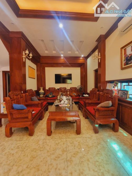 BÁN BIỆT THỰ FORESA, LÔ GÓC 2 MẶT TIỀN, VIEW VƯỜN HOA- KĐT XUÂN PHƯƠNG