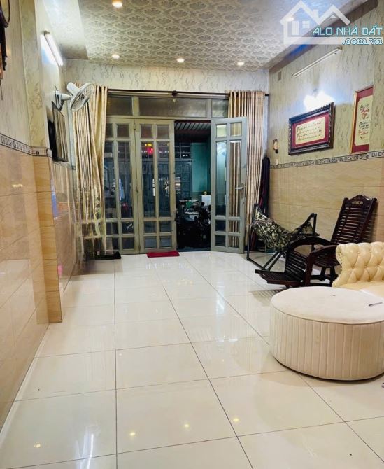 NHÀ ĐẸP GIÁ TỐT - HẺM XE HƠI DƯƠNG BÁ TRẠC Q.8 – NGANG KHỦNG 4x22M – 4 TẦNG – CHỈ NHỈNH