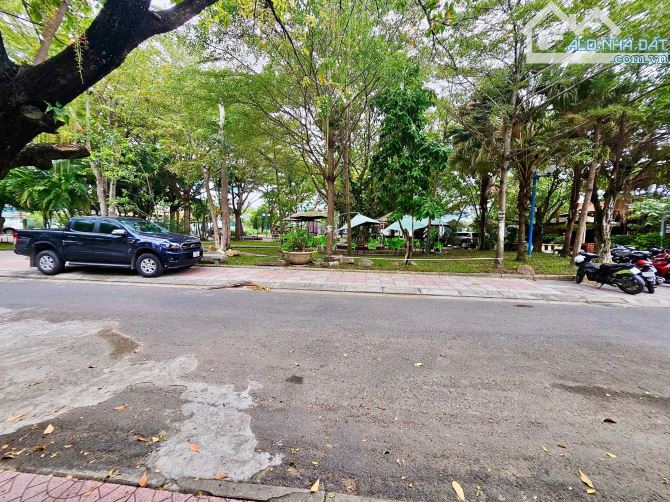🔥BIỆT THỰ KDT Vĩnh Điềm Trung VIEW TRỰC DIỆN CÔNG VIÊN Giá Rẻ Nhất Thị Trường