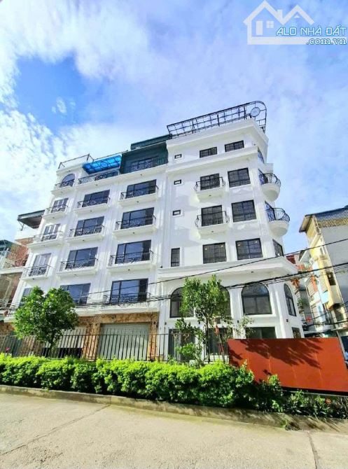 Phố Định Công Hạ - 65m mt 6,2m 8 tầng Thang Máy Lô Góc Nội Thất Xịn Chỉ 26,2  tỷ
